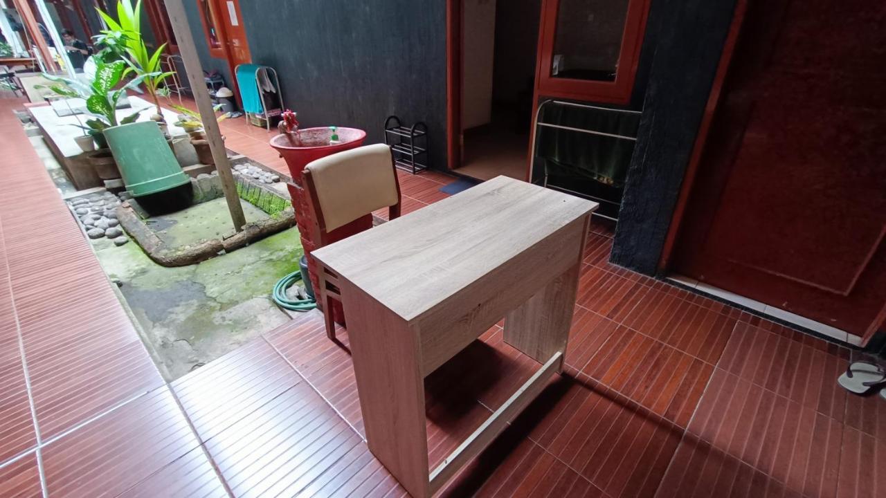 Oyo 91341 D'Phoenix Anggrek Syariah Residence Yakarta Exterior foto